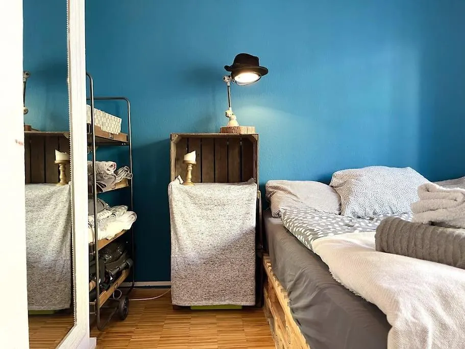 アパート - Chilliges Zimmer In Dusseldorf Mit Balkon & Kuche; Big Tv And Bed - ドイツ